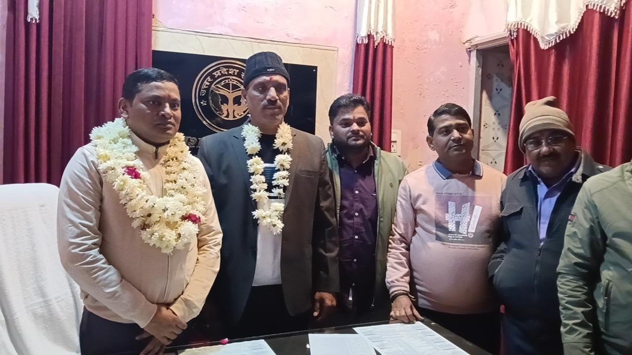 अपर नगर मजिस्ट्रेट झांसी अजय कुमार ने संभाला अधिशासी अधिकारी गुरसरांय का कार्यभार