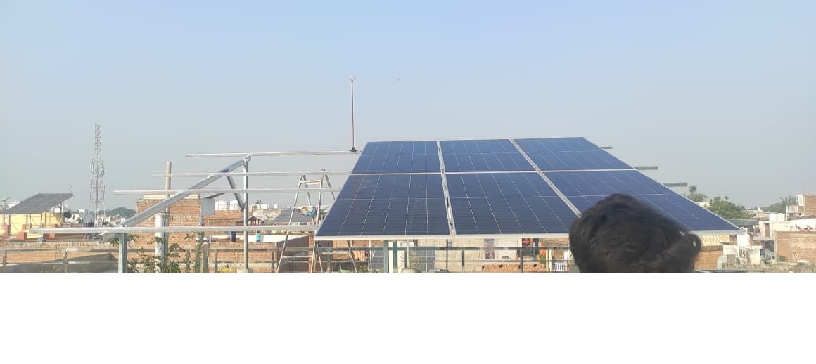 पीएम सूर्यघर मुफ्त बिजली योजना लोगों को दिला रही बिजली के बिल से आजादी